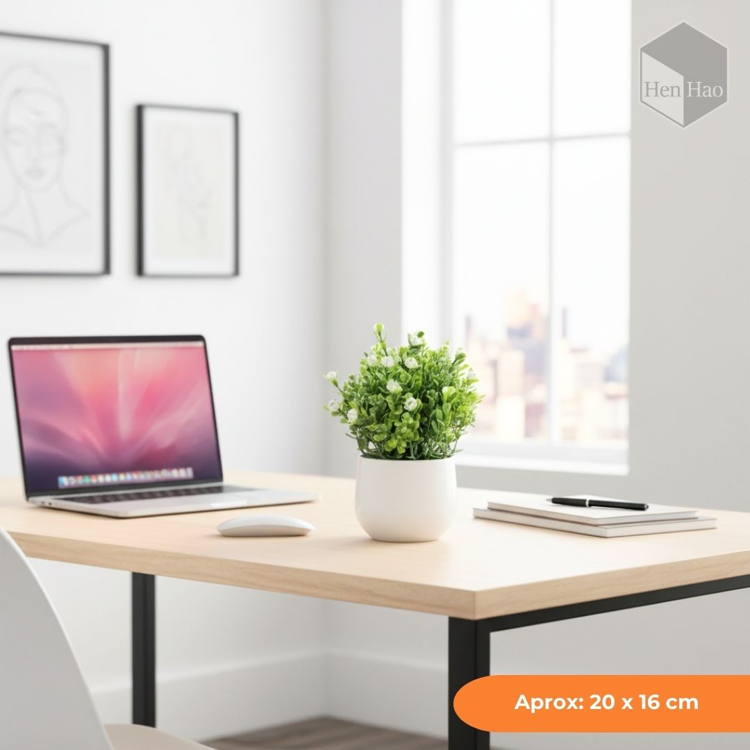 Planta decorativa artificial con flores