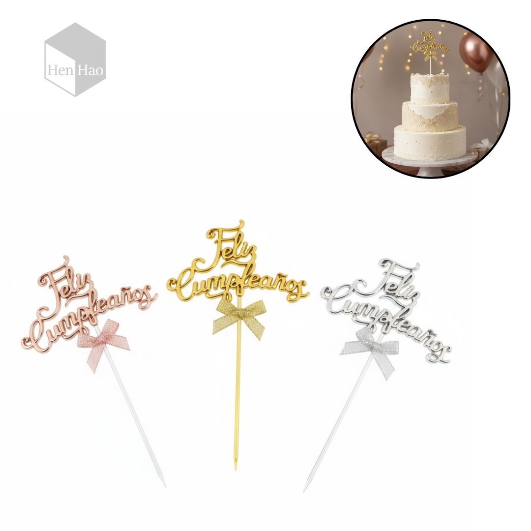 Cake topper “Feliz Cumpleaños”