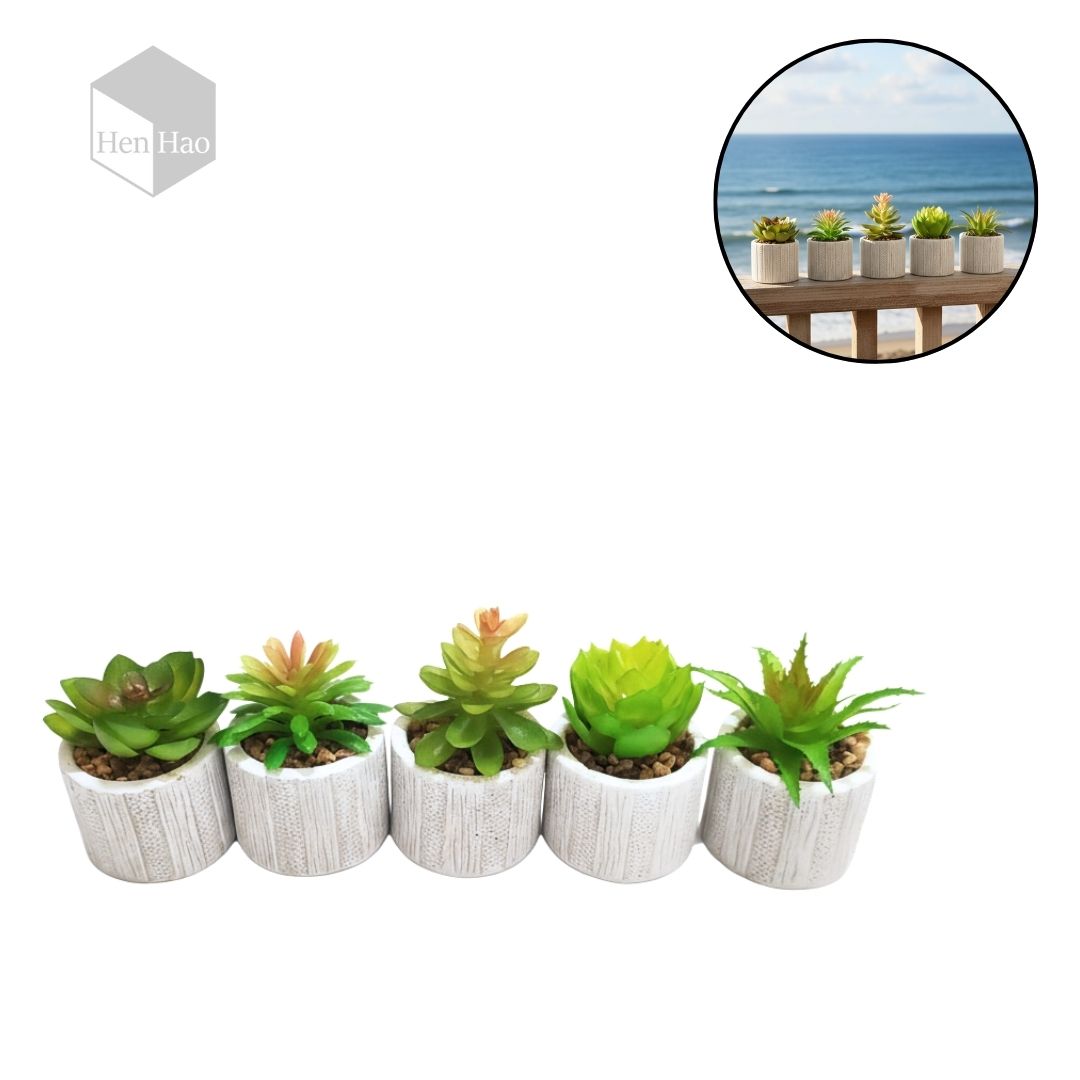 6 Mini maceta de cemento con suculenta artificial